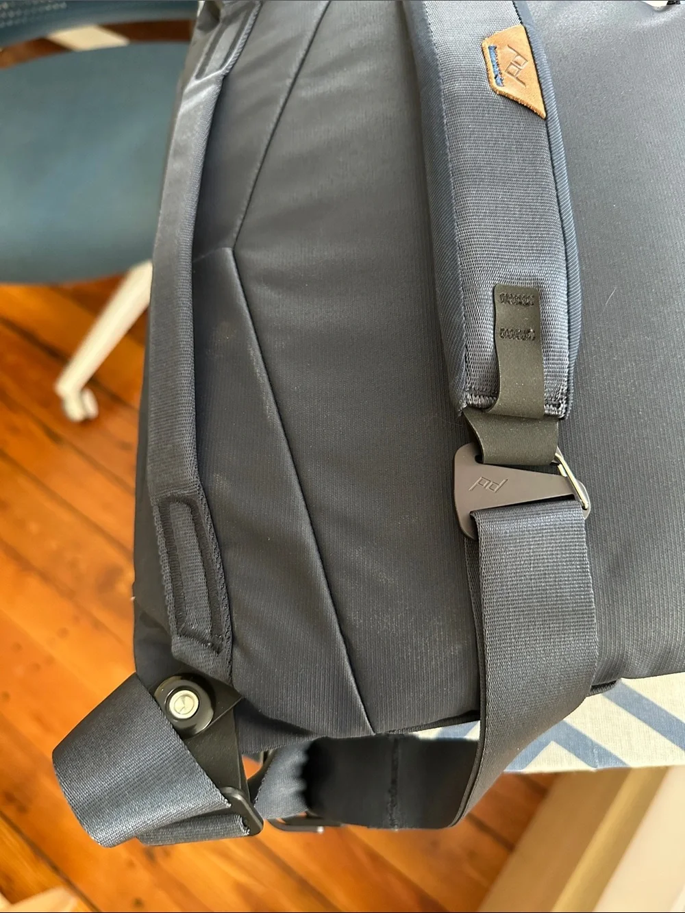 Peak Design Everyday Sling v2 - (6L, Midnight)